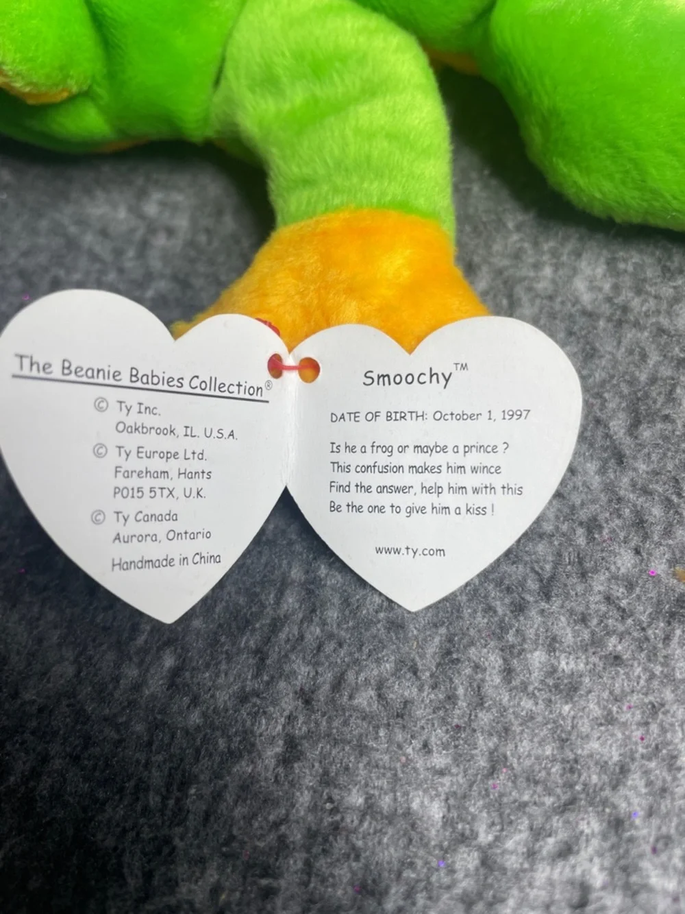 Smoochy The Frog: Ty Bright Green Plush Frog with Orange Accents - Picture 8 of 9